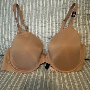 Victoria’s Secret Lined Perfect Coverage Bra